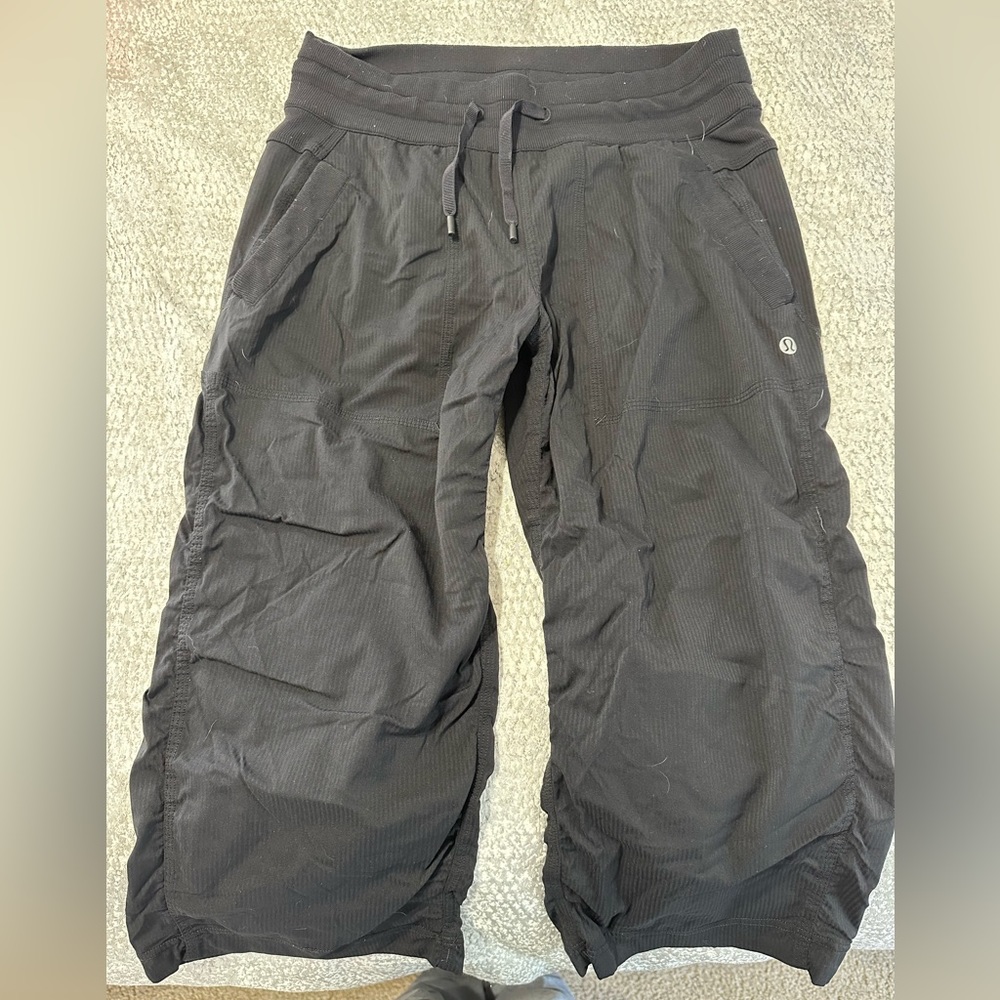 Lululemon Dance Studio Crop